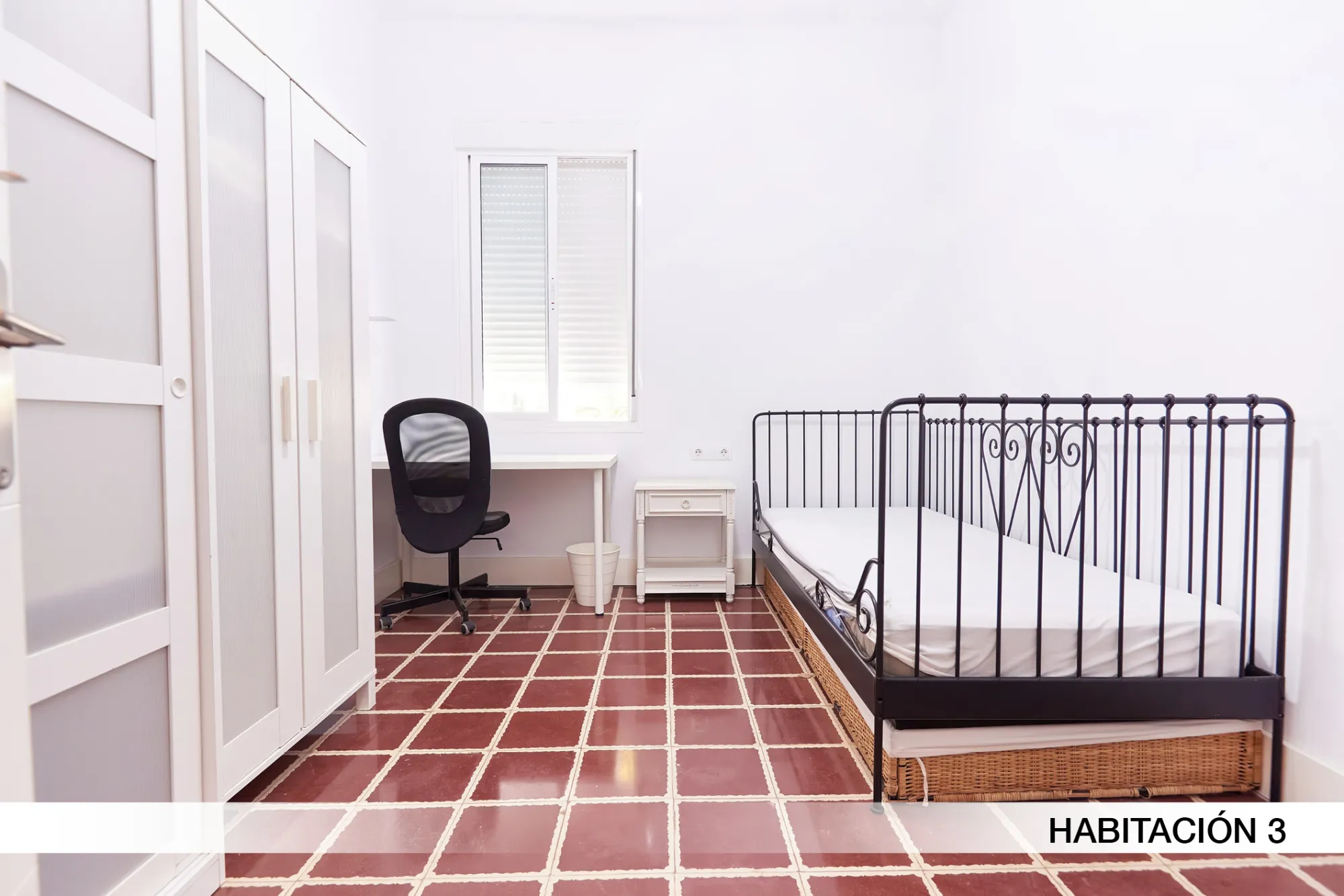 Room in Seville